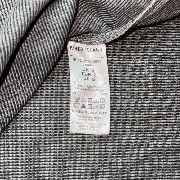 NWT River Island Men's Grey Short Sleeve Collared Button Down Shirt - Picture 6 of 8